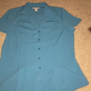 Ladies blouse new, never worn without tags.